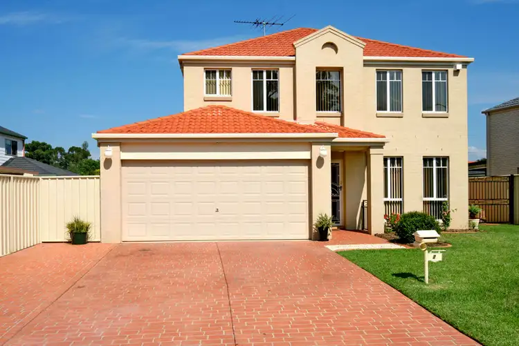 2 Hartwell Court, St Clair NSW 2759