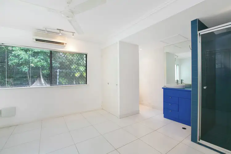 Fifth view of Homely unit listing, 4 McPherson Close, Edge Hill QLD 4870