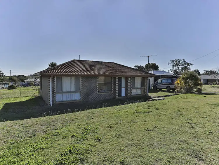 11 Daher Street, Goombungee QLD 4354