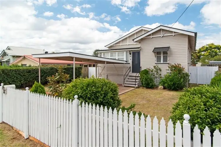 26 Payne St, Wilsonton QLD 4350