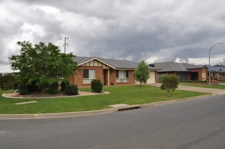 Main view of Homely house listing, 75 Jack Avenue, Mount Austin NSW 2650