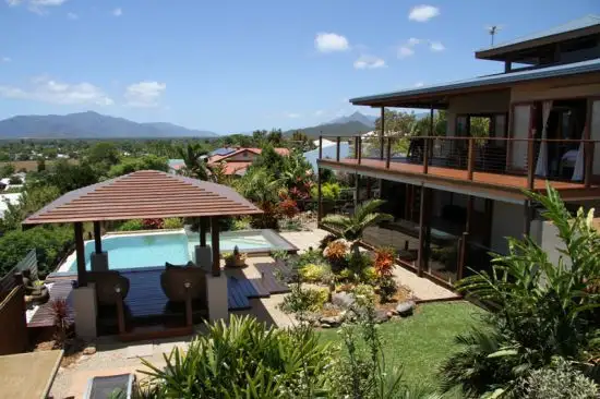 34 Guthrie Place, Bentley Park QLD 4869