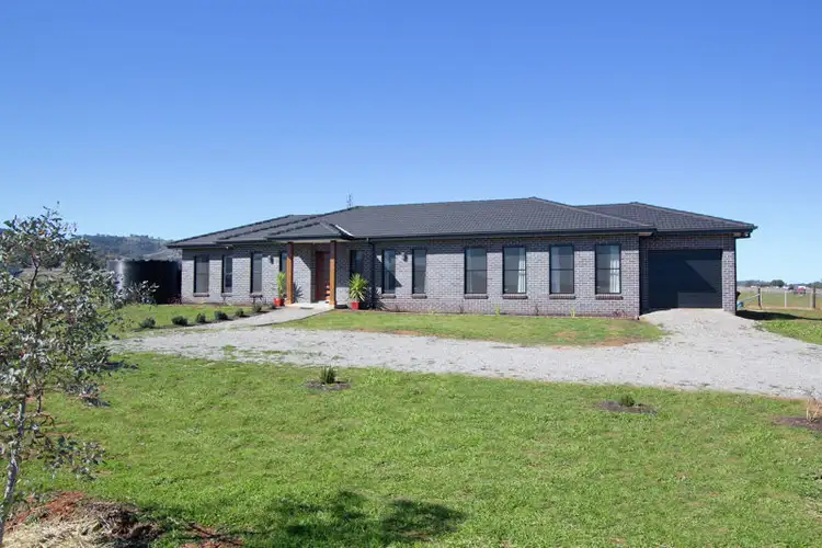 Second view of Homely house listing, 20 Horseshoe Place, Tamworth NSW 2340
