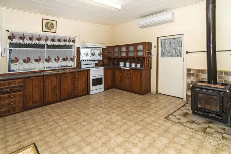 Fifth view of Homely house listing, 9 Commonwealth  St, Clifton QLD 4361