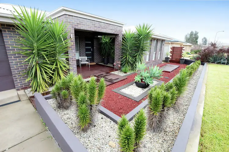 Second view of Homely house listing, 32 Dundale Crescent, Estella NSW 2650