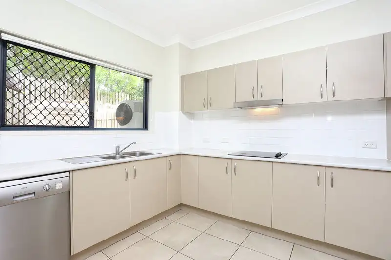 Main view of Homely townhouse listing, 19/20 Rosella Close, Calamvale QLD 4116