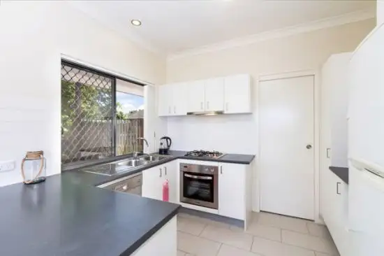 Fourth view of Homely townhouse listing, 2/333 Stanley Road, Carina QLD 4152