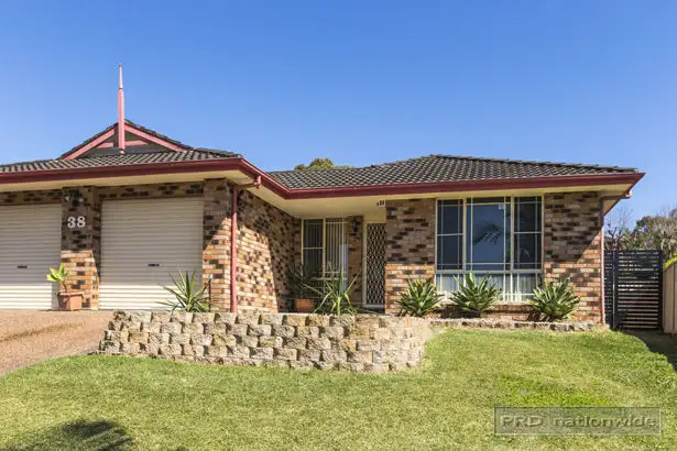 2/38 Callan Avenue, Maryland NSW 2287