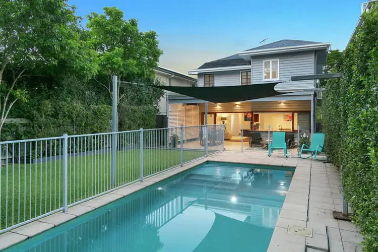 19 Collins Street, Corinda QLD 4075