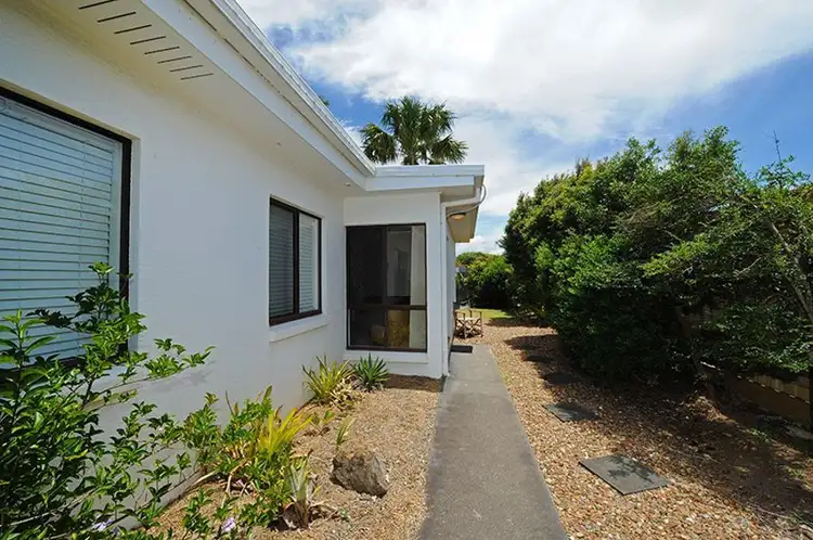 Main view of Homely unit listing, 2/28 Balyata Street, Warana QLD 4575
