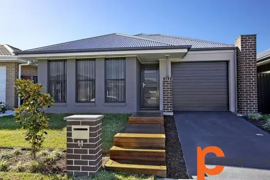 11 Nelson Street, Jordan Springs NSW 2747