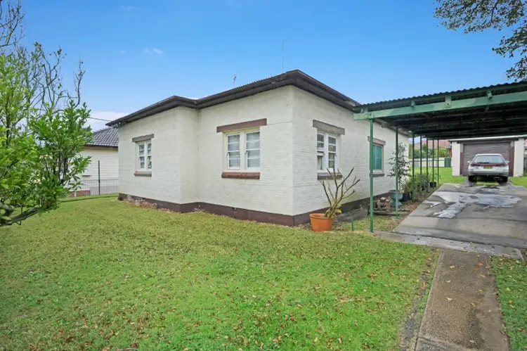 12 Third Street, Booragul NSW 2284