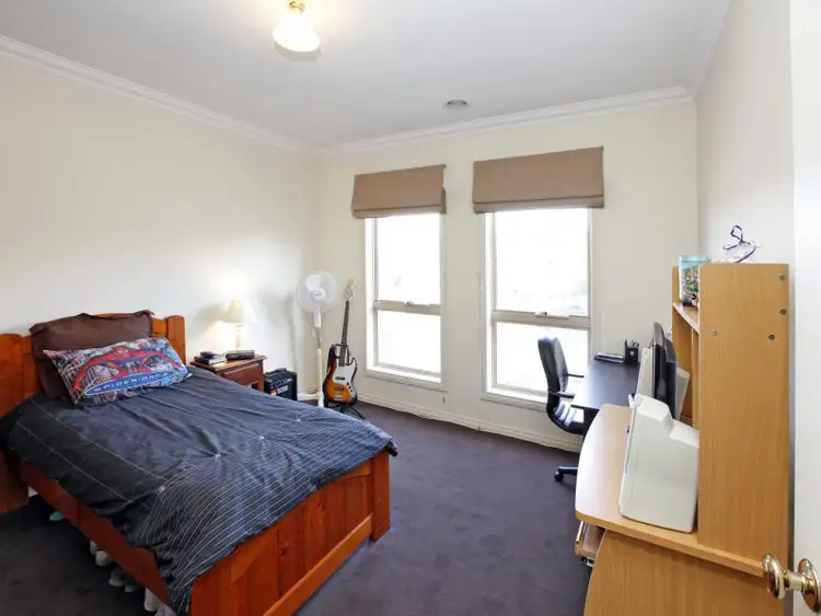 Sixth view of Homely house listing, 8 Windsor Rise, Sunbury VIC 3429
