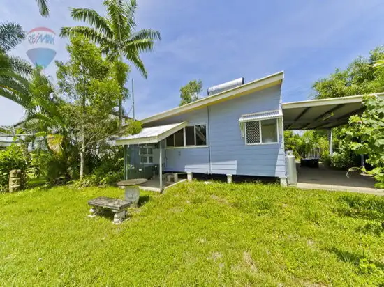 8 Dollisson Street, Manunda QLD 4870