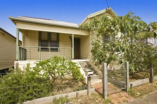 21 Tarin Street, Mayfield East NSW 2304