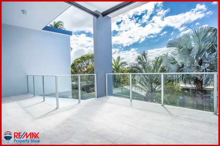 8/30 Second Avenue, Sandgate QLD 4017