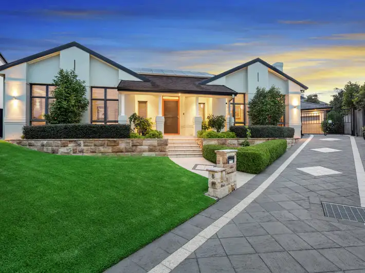 8 Niello Close, Castle Hill NSW 2154
