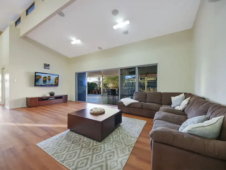 Fifth view of Homely house listing, 7 Lee Close, Albany Creek QLD 4035