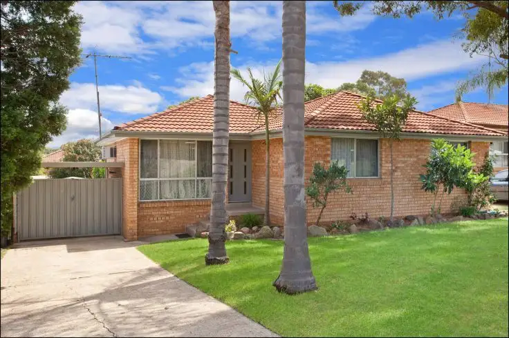 5 Tapi Glen, St Clair NSW 2759