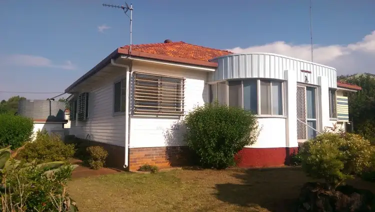 100 Water Street, South Toowoomba QLD 4350