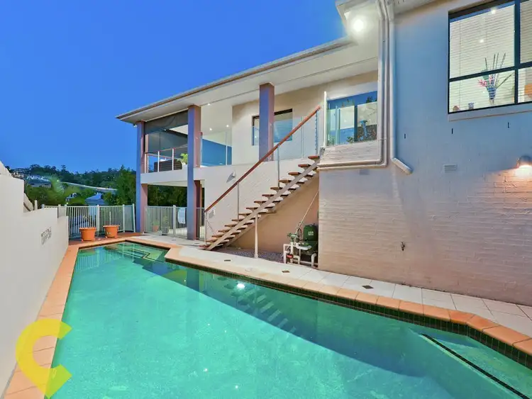 Second view of Homely house listing, 18 Pembridge Place, Carindale QLD 4152