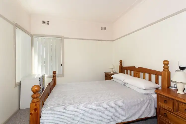 Third view of Homely house listing, 18 Elm Street, Tamworth NSW 2340
