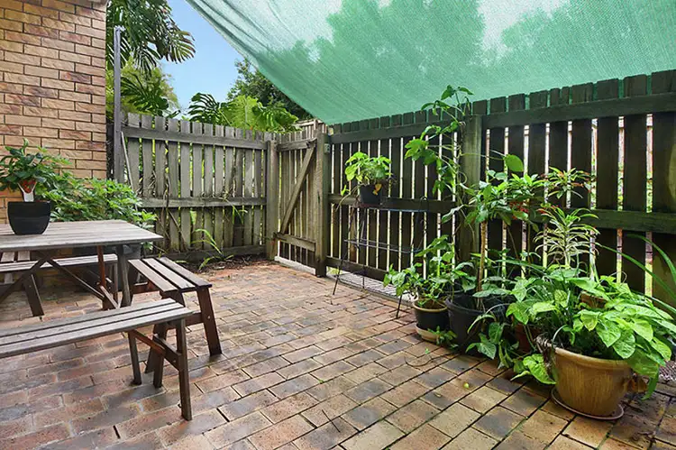 Fourth view of Homely unit listing, 2/83 Waldheim St, Annerley QLD 4103