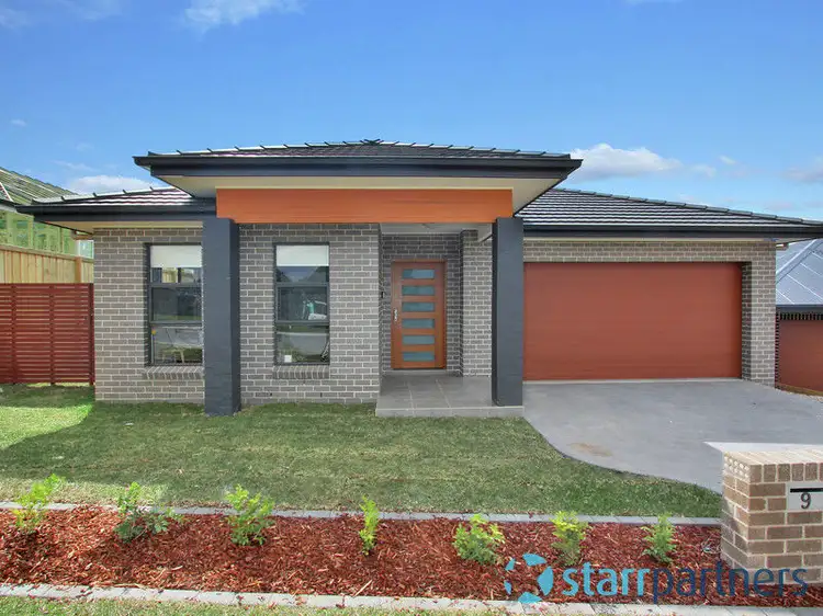 9 Lunar Place, Campbelltown NSW 2560