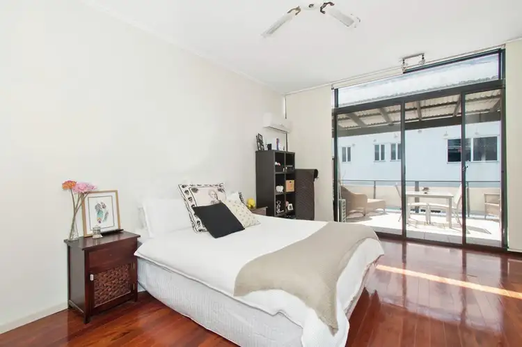 Fourth view of Homely unit listing, 4/104 Albatross Avenue, Mermaid Beach QLD 4218