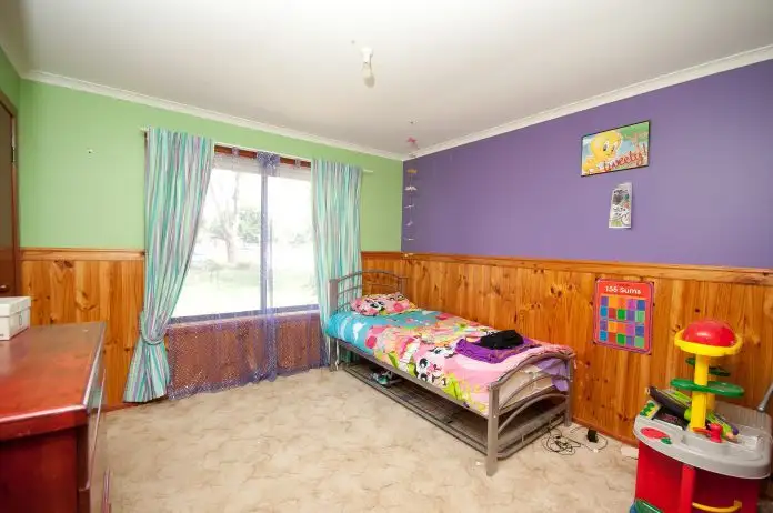 Fifth view of Homely house listing, 120 Dight St, Jindera NSW 2642