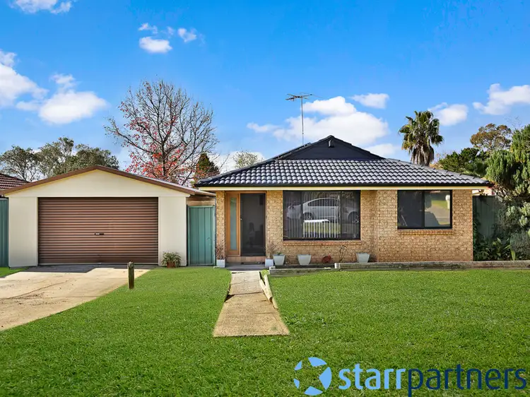 23 Wintaroo Cres, St Helens Park NSW 2560