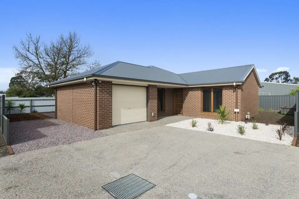 Main view of Homely unit listing, 4/20 Ross Street, Colac VIC 3250