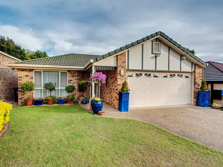 7 Pintail Crescent, Forest Lake QLD 4078