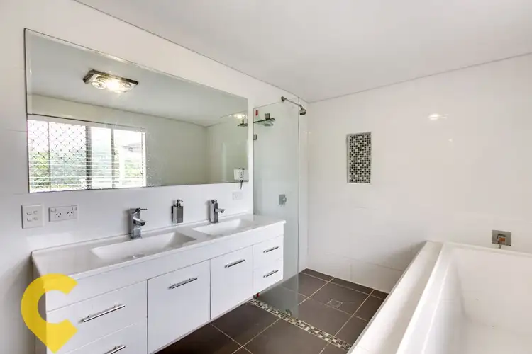 15 Beverley Street, Beenleigh QLD 4207