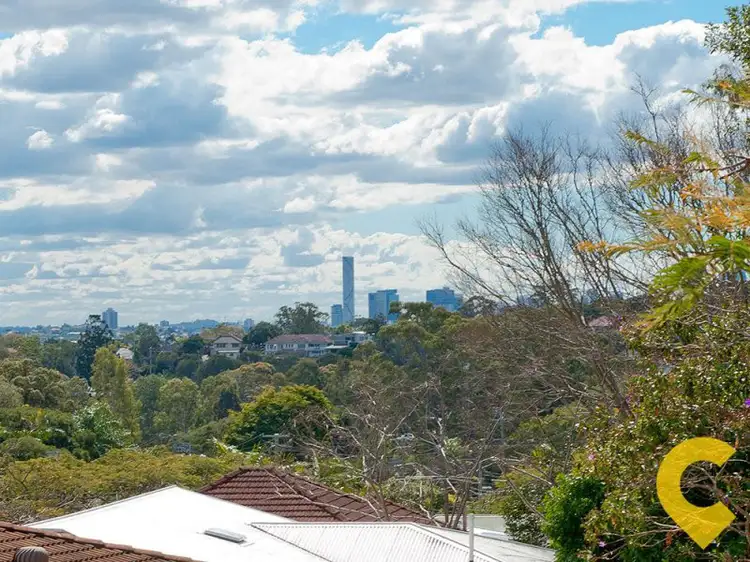 27 Charmaine Street, Moorooka QLD 4105