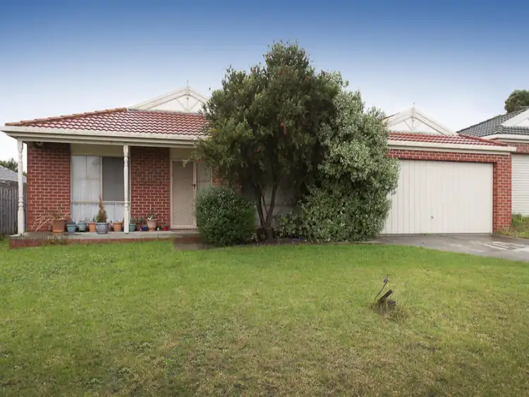 12 Summit Court, Hampton Park VIC 3976