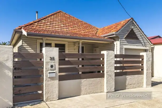 35 Steel Street, Hamilton NSW 2303
