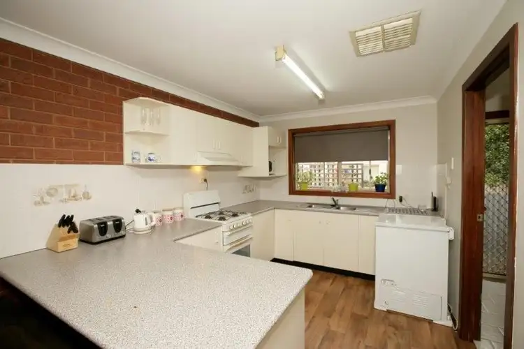 Fourth view of Homely unit listing, 2/93 Trail Street, Central, Wagga Wagga NSW 2650