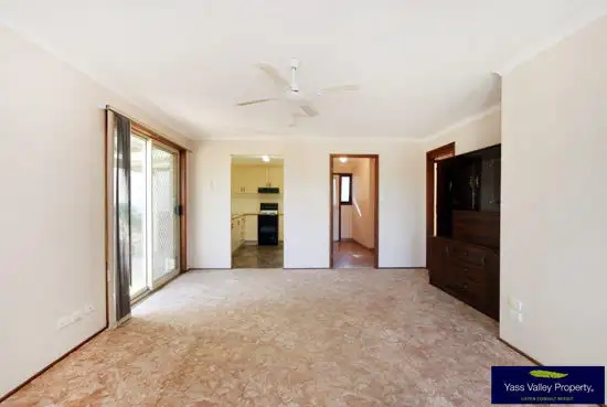 Fourth view of Homely unit listing, 11/1 Mount Street, Yass NSW 2582