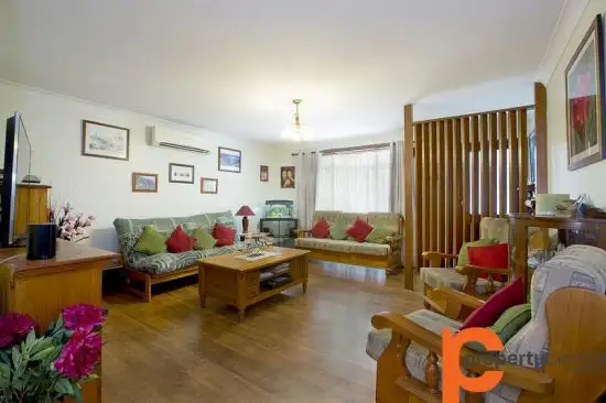 Second view of Homely house listing, 4 Huron Place, Jamisontown NSW 2750