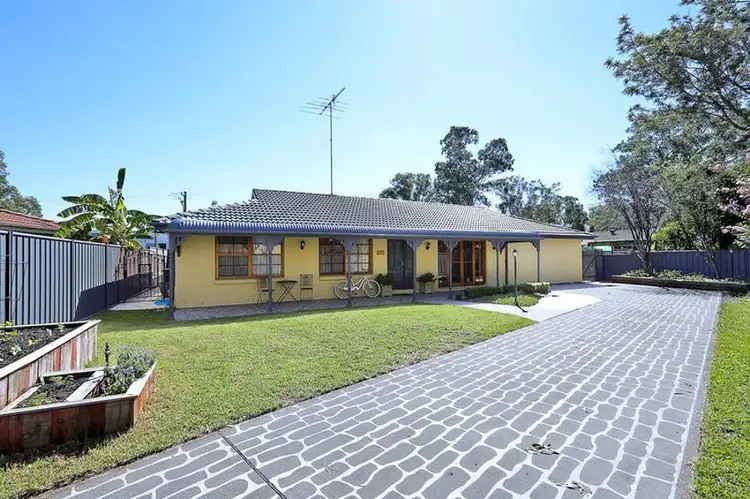 19 Bament Place, Minchinbury NSW 2770