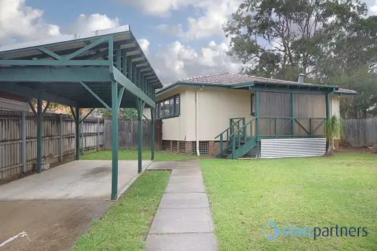 33 Tea Tree Crescent, Macquarie Fields NSW 2564