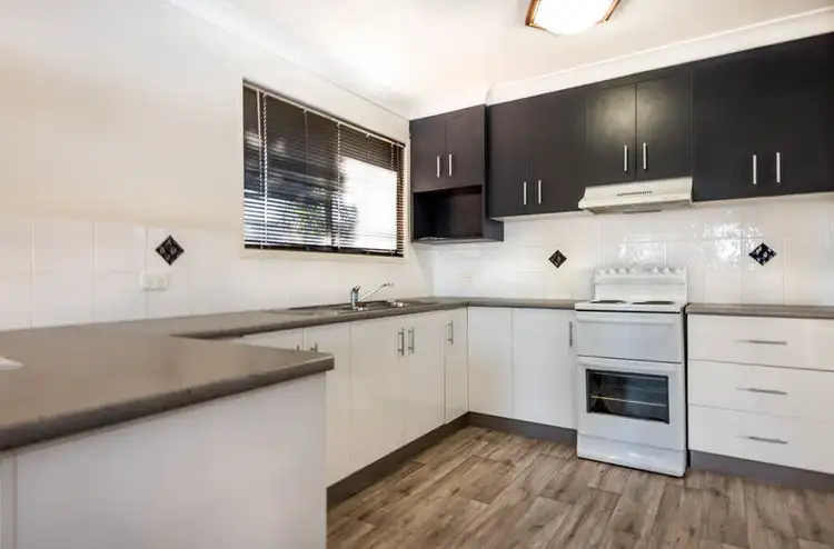 Second view of Homely house listing, 3 Chinchilla Court, Wilsonton Heights QLD 4350