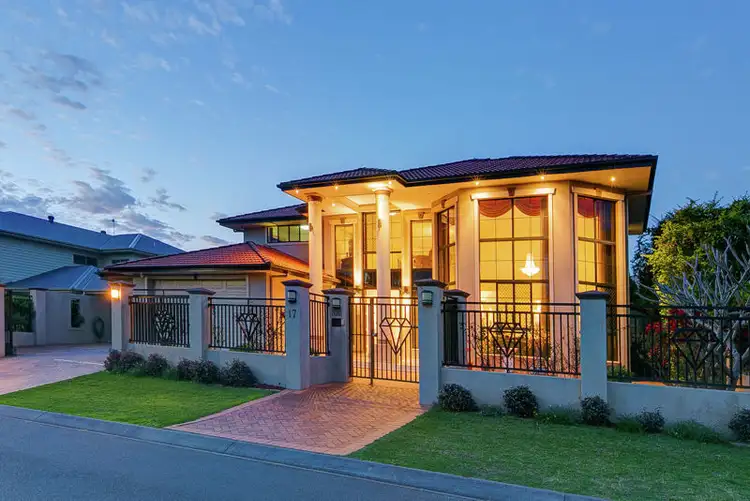 17 Highvale Street, Eight Mile Plains QLD 4113