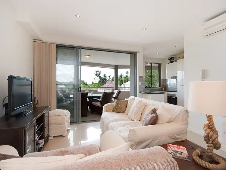 Second view of Homely unit listing, 5/11 Stamford Street, Yeerongpilly QLD 4105