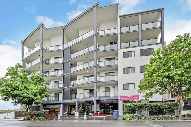 Main view of Homely unit listing, 302/16-20 Sanders Street, Upper Mount Gravatt QLD 4122