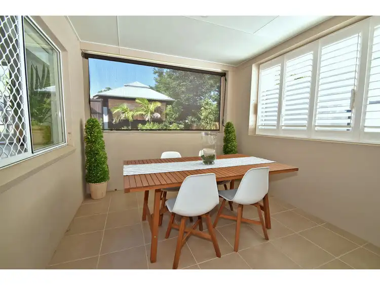Second view of Homely unit listing, 4/10 Hicks Street, Mount Gravatt East QLD 4122