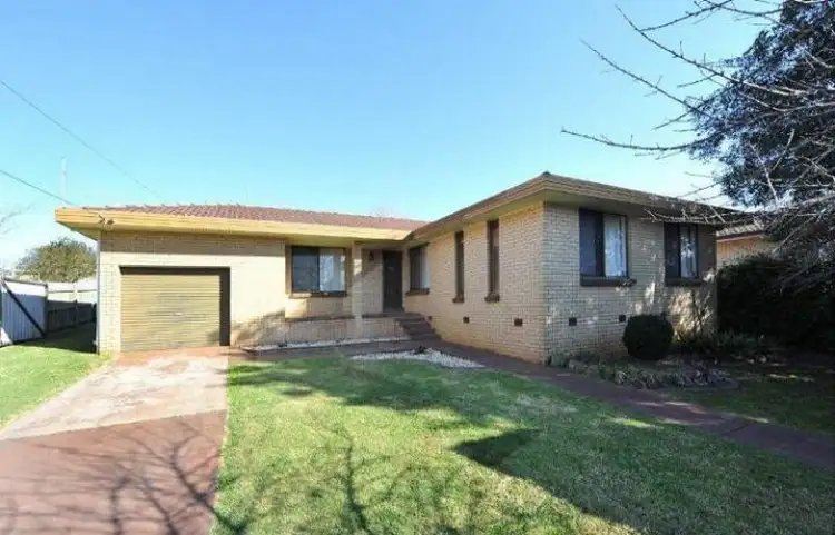 51 Noll Street, Kearneys Spring QLD 4350