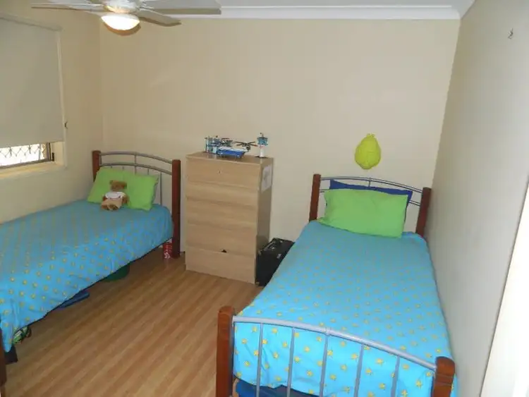 Seventh view of Homely house listing, 2 Quando Close, Yamanto QLD 4305