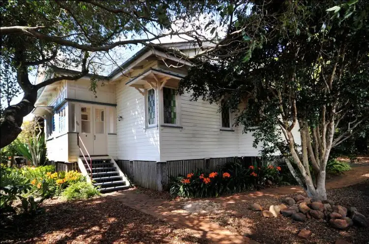 96 Holberton Street, Newtown QLD 4350